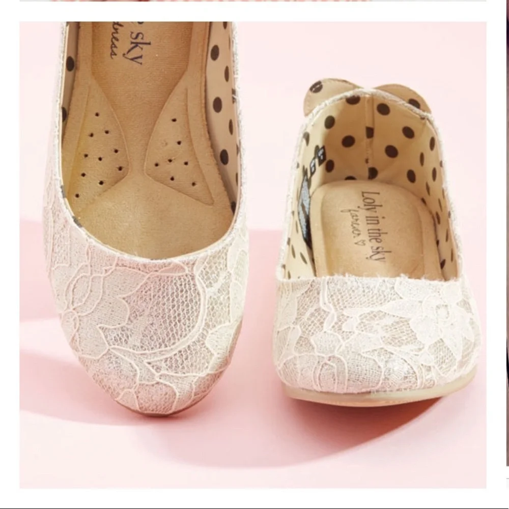 Pink Lace Ballet Flats